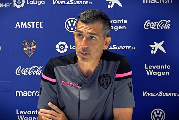 Oficial: no hay destitución, Muñiz sigue siendo entrenador del Levante